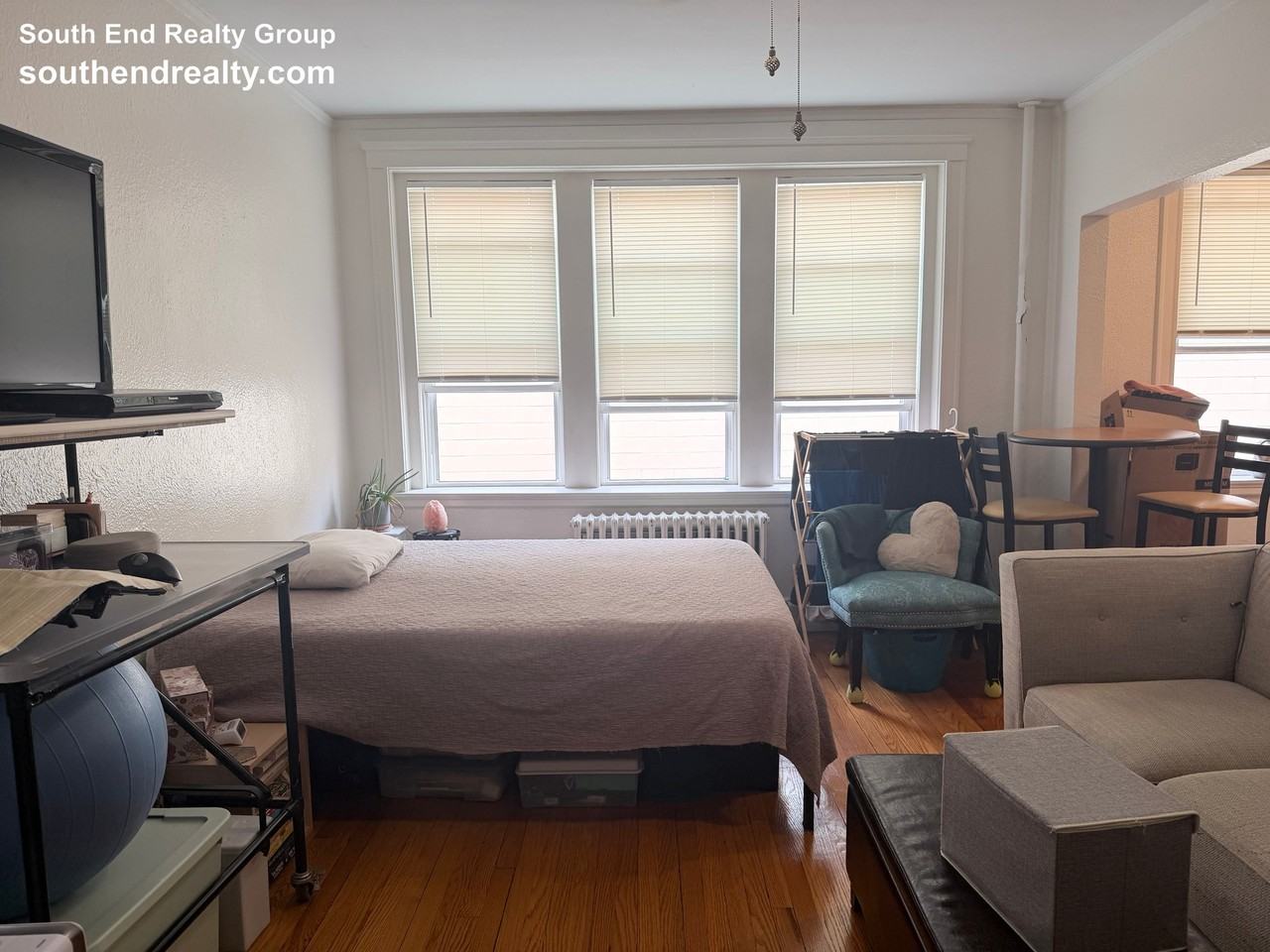 115 Peterborough St #24 - Photo 2 of 10