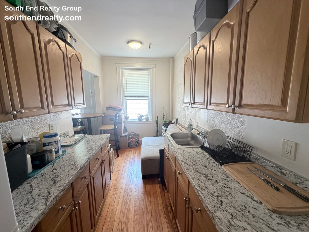 115 Peterborough St #24 - Photo 5 of 10