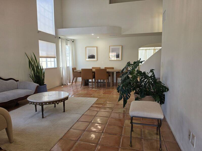 398 N Brook Glen Ln - Photo 4 of 50
