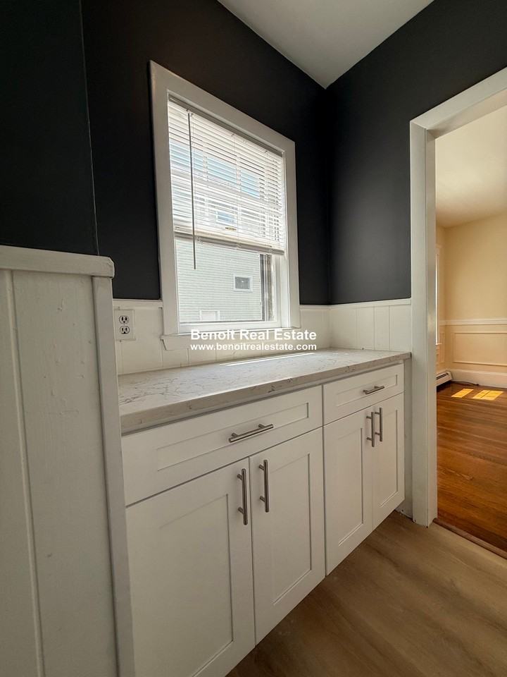 Poplar St #1 - Photo 5 of 23