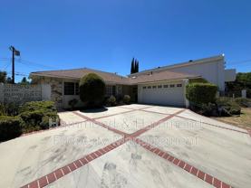 16944 Superior St - Photo 1 of 1