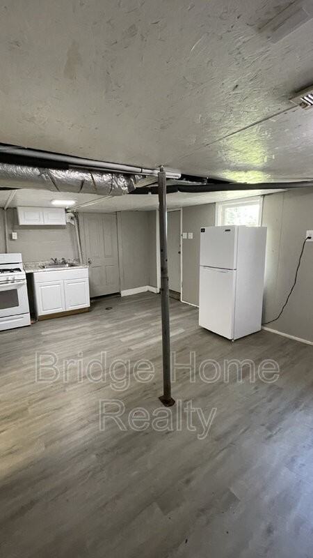 239 Ormond Ave #1 - Photo 7 of 17
