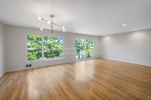 featured image of 1347 3rd Ave