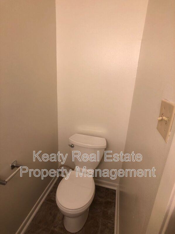 102 Country Ln Apt A - Photo 5 of 18
