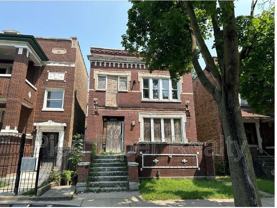 6939 S Green St - Photo 1 of 1