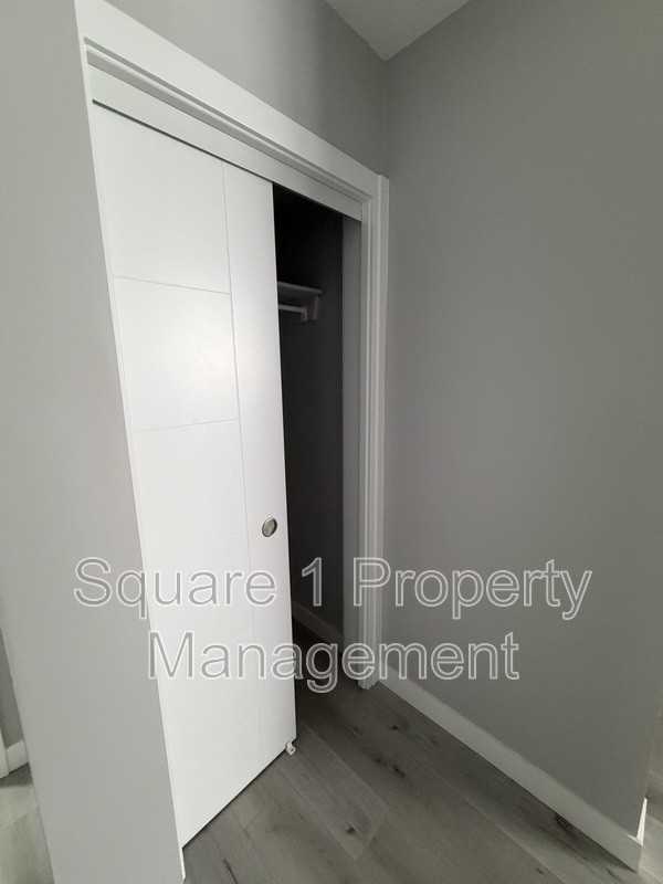 10731 85 Ave Nw - Photo 4 of 6