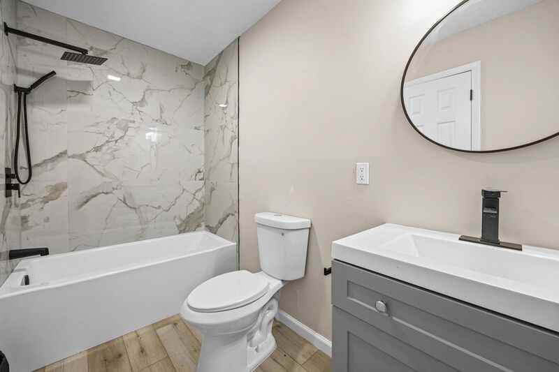 35 Oakmount Ave #1