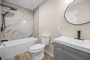 featured image of 35 Oakmount Ave #33