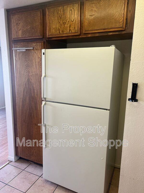 1556 Bittern Ct - Photo 5 of 15