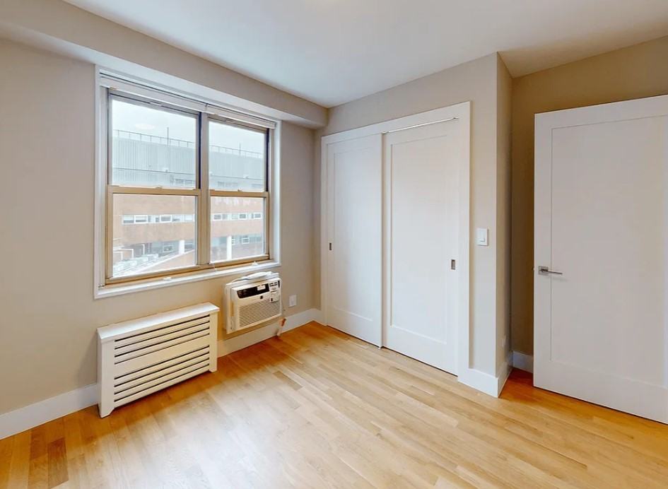 378 Greenwich St #310-19J - Photo 5 of 15