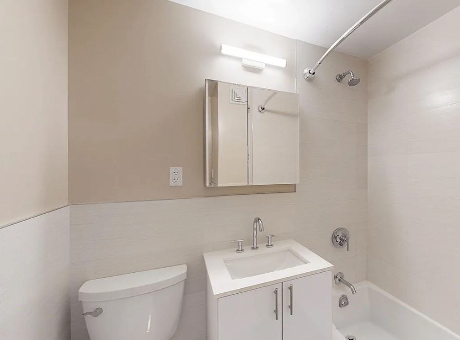378 Greenwich St #310-19J - Photo 7 of 15