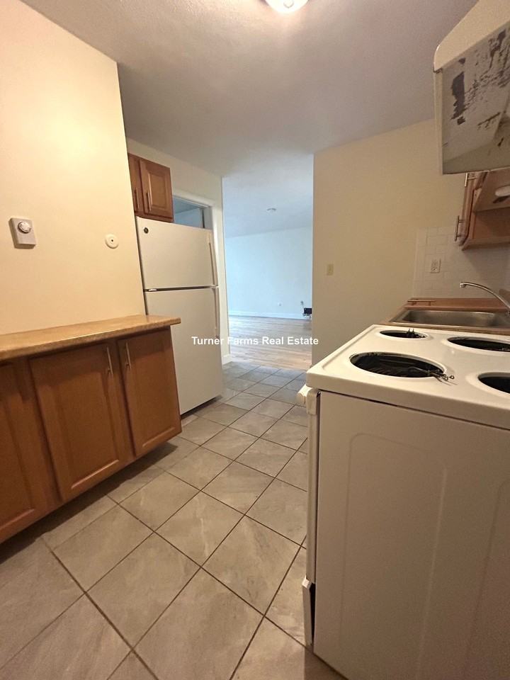 Armington St #4 - Photo 2 of 10