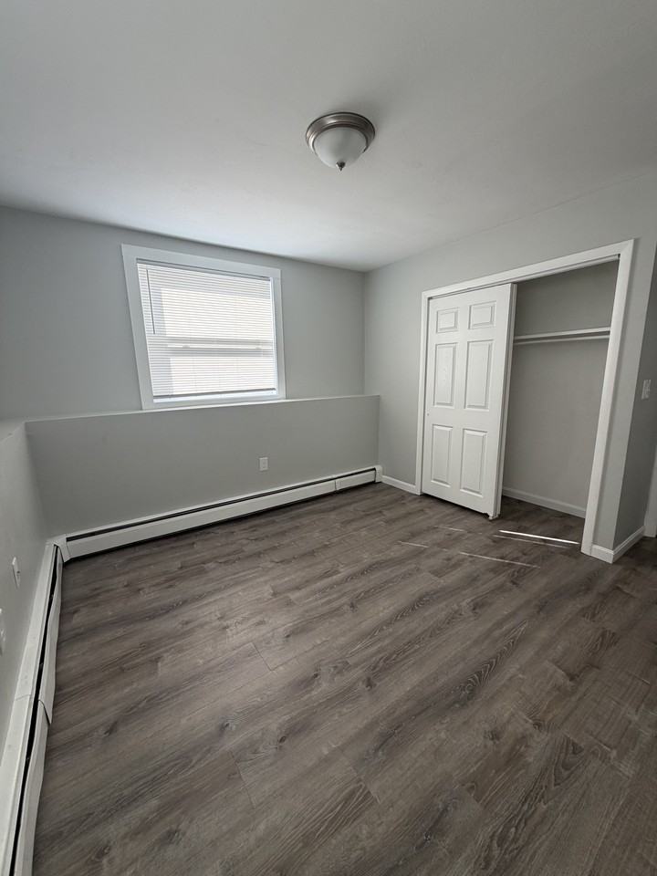 Dewey St #4 - Photo 2 of 10