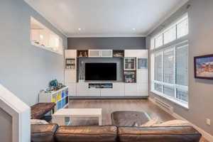 featured image of 14058 61 Ave #60