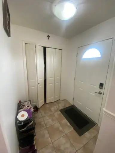 8918 70 Ave - Photo 2 of 16