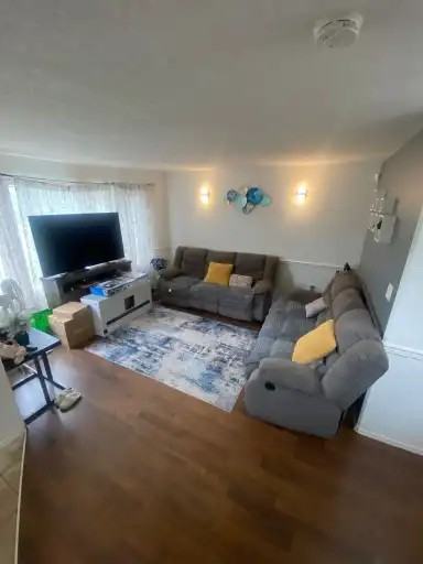 8918 70 Ave - Photo 4 of 16