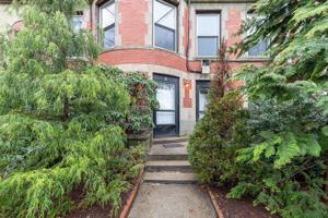 featured image of 15 University Rd #B