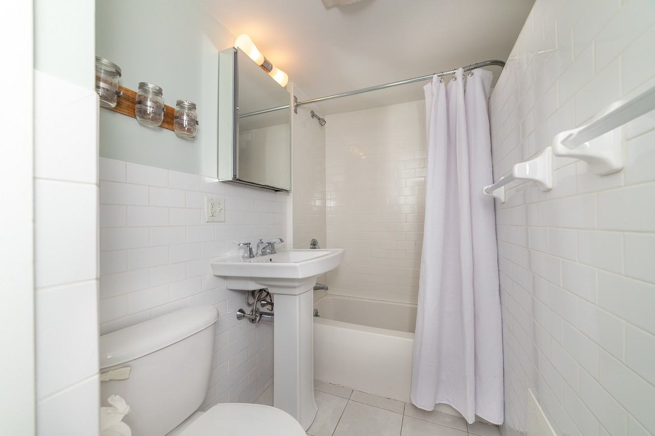 15 University Rd #B - Photo 5 of 6