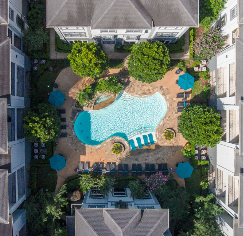 Hadley Midtown - Photo 4 of 49