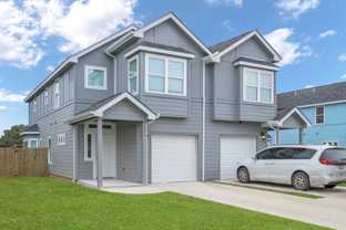 1004 E Fannin St - Photo 1 of 1