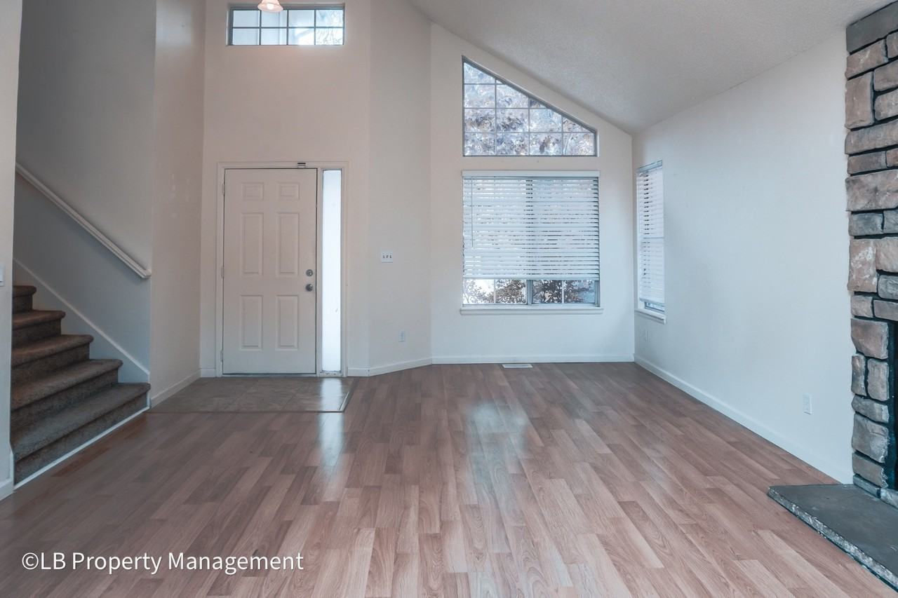 4844 N Wildflowers Way - Photo 7 of 20