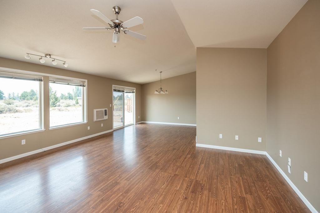 66929 Lance Rd - Photo 3 of 11
