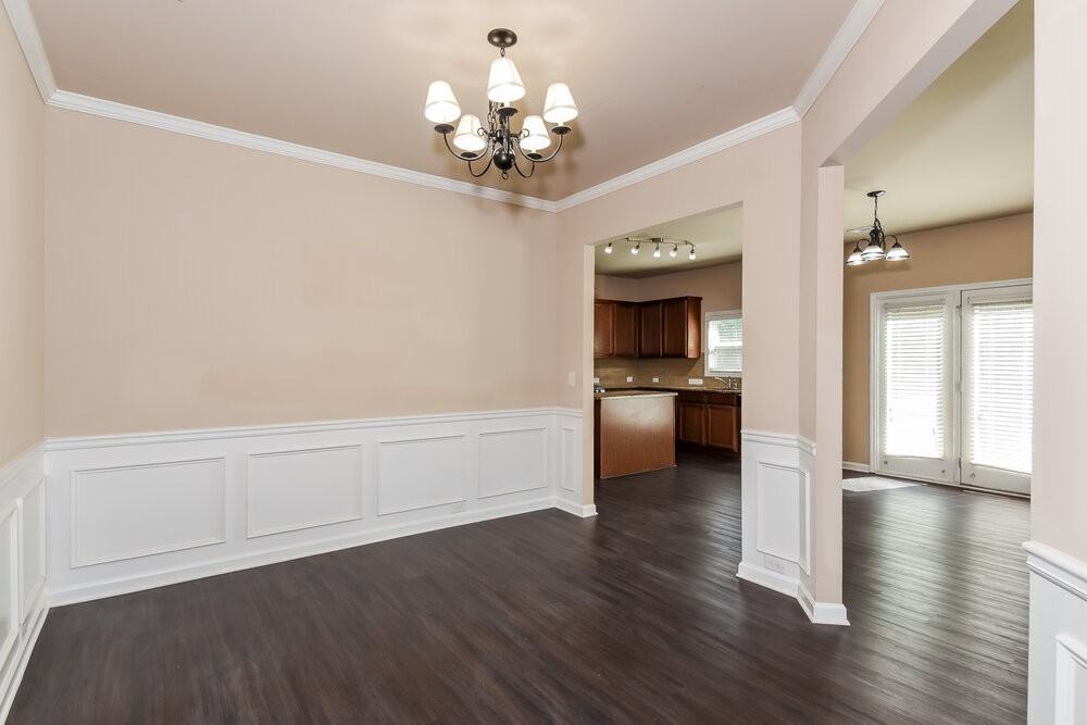 741 Collingsworth Ln - Photo 7 of 17