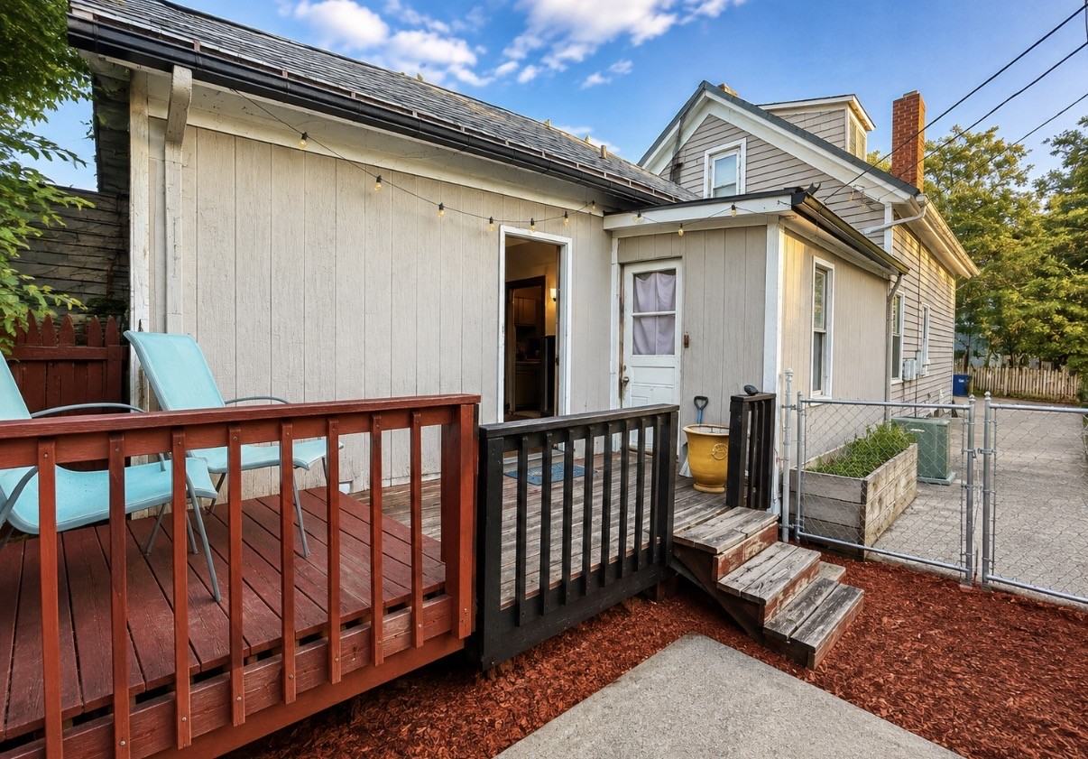 46 College St Lowr - Photo 3 of 34