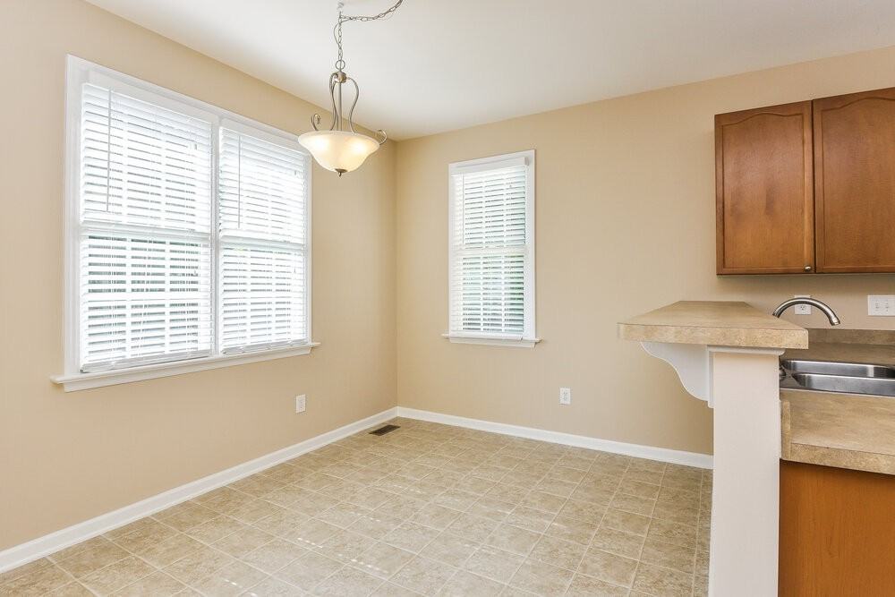 509 Lemon Pepper Pl - Photo 5 of 15