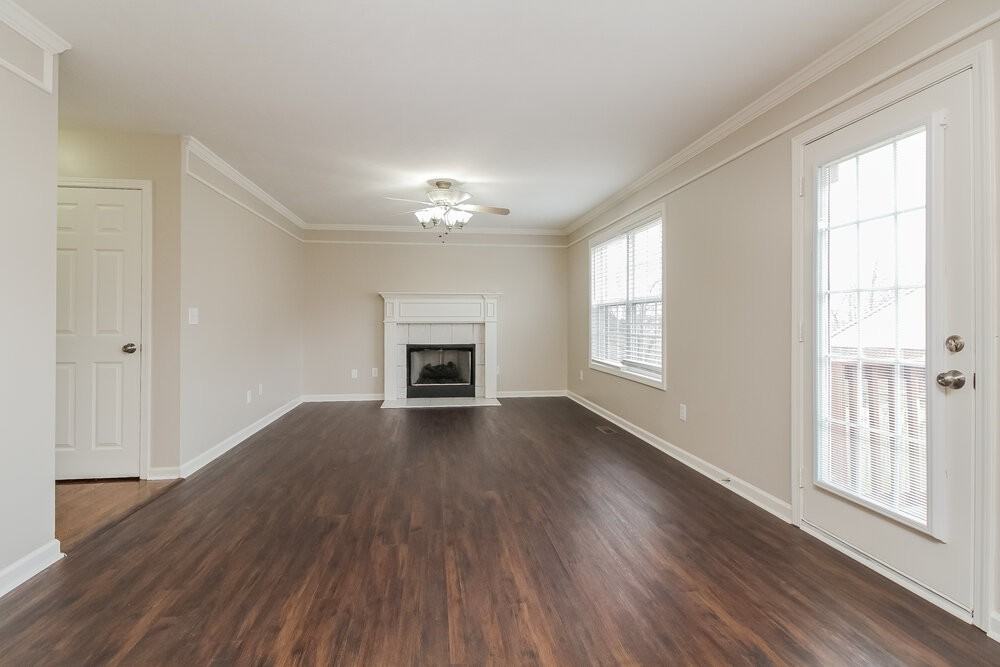 3609 Bentfield Dr - Photo 5 of 17