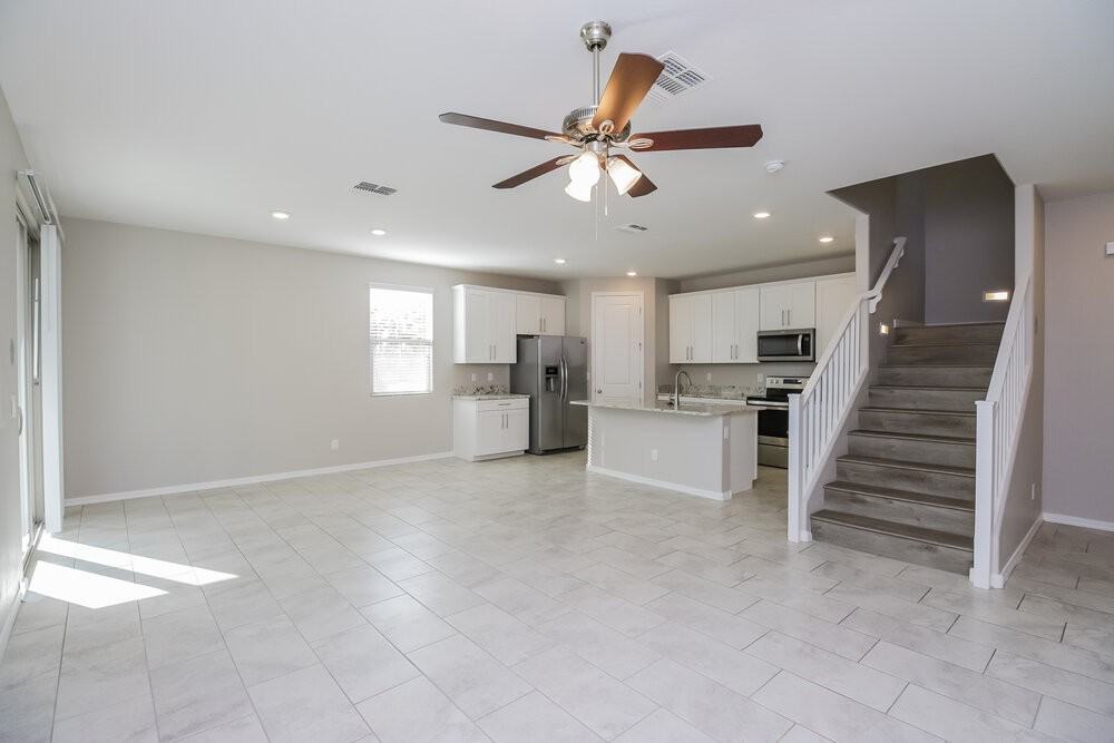 1563 S Loren Ln - Photo 5 of 17