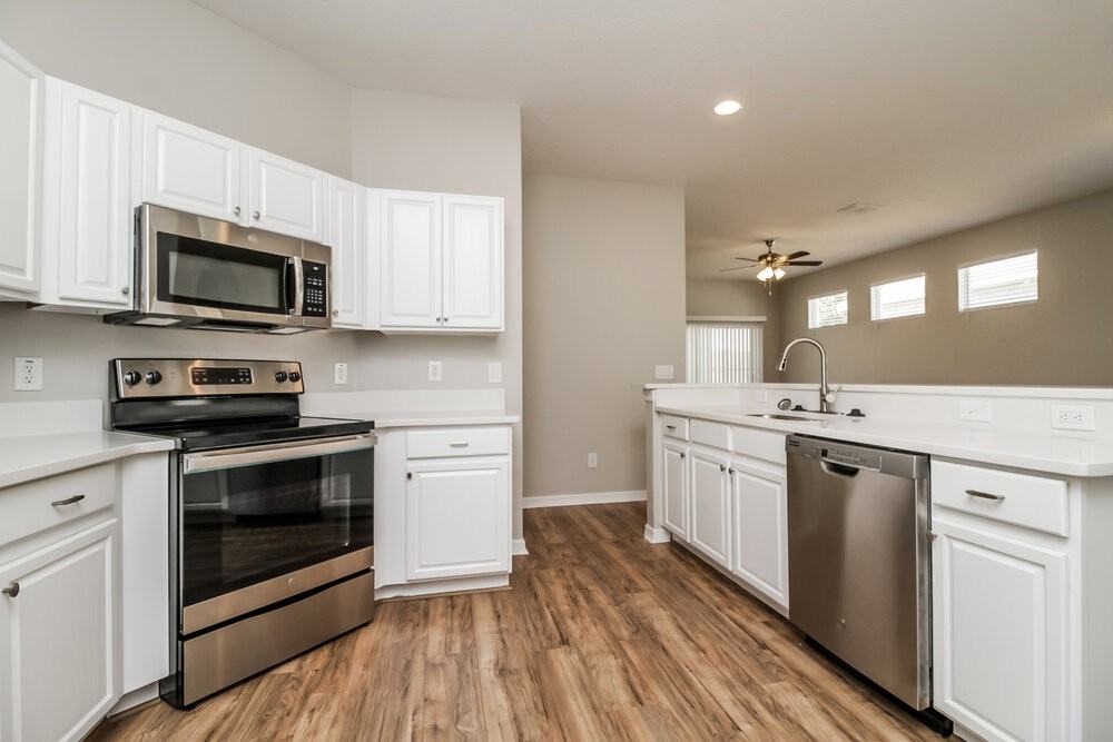 1237 Kellogg Dr - Photo 7 of 16