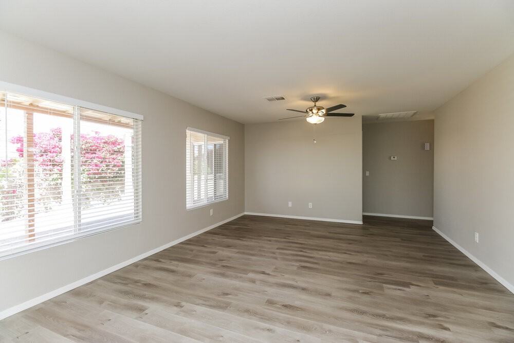 1194 S Anvil Pl - Photo 3 of 14