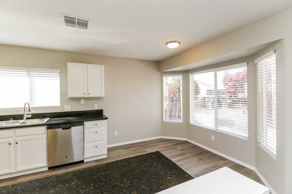 1194 S Anvil Pl - Photo 6 of 14
