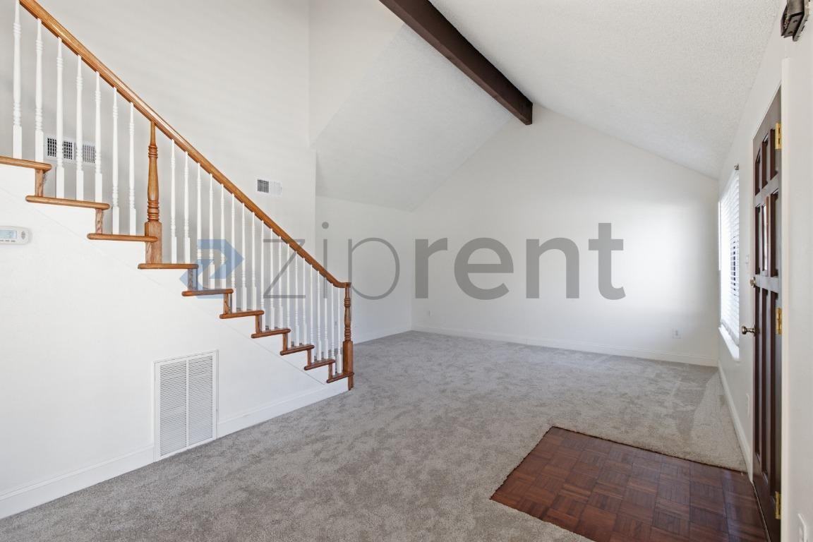 1696 London Cir - Photo 6 of 21