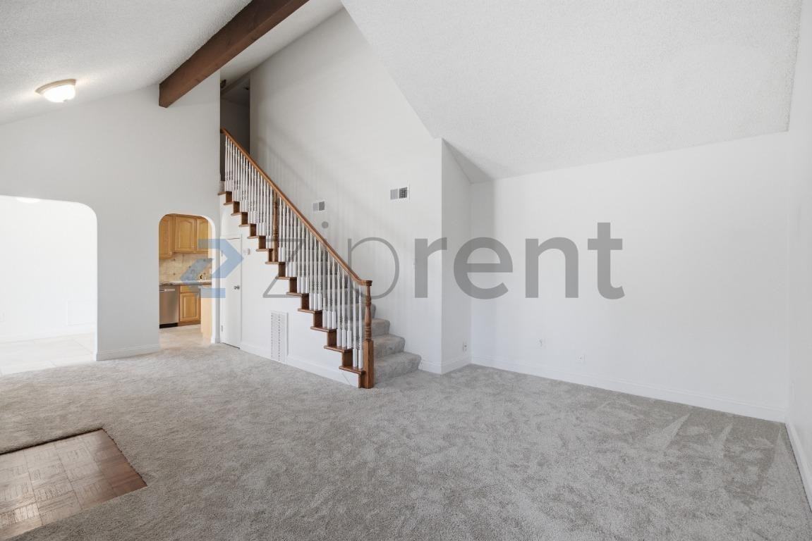 1696 London Cir - Photo 7 of 21