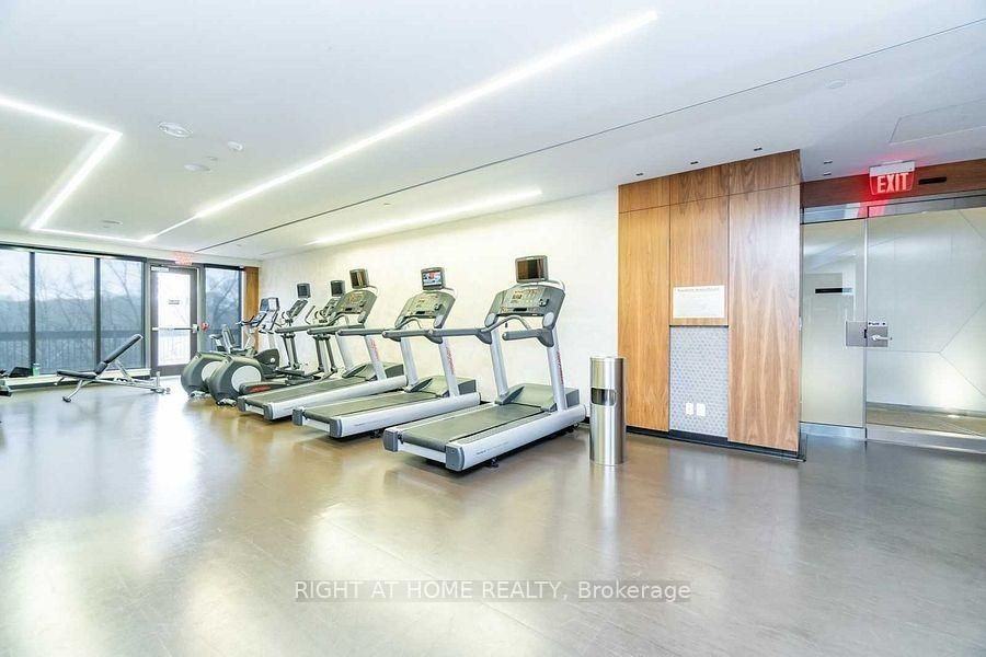 36 Park Lawn Road #1304 - Photo 5 of 9