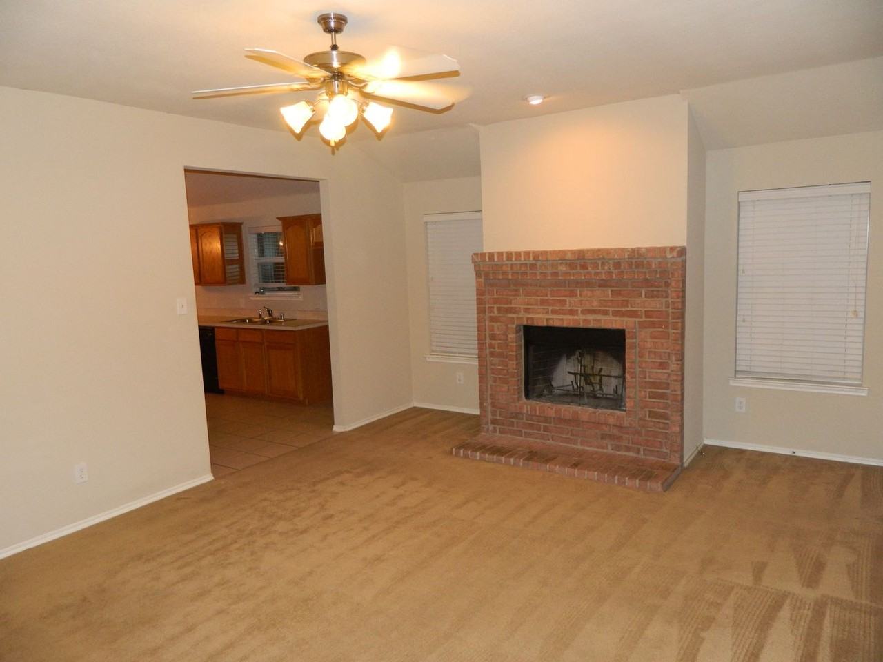 108 Pagoda Dr - Photo 3 of 12