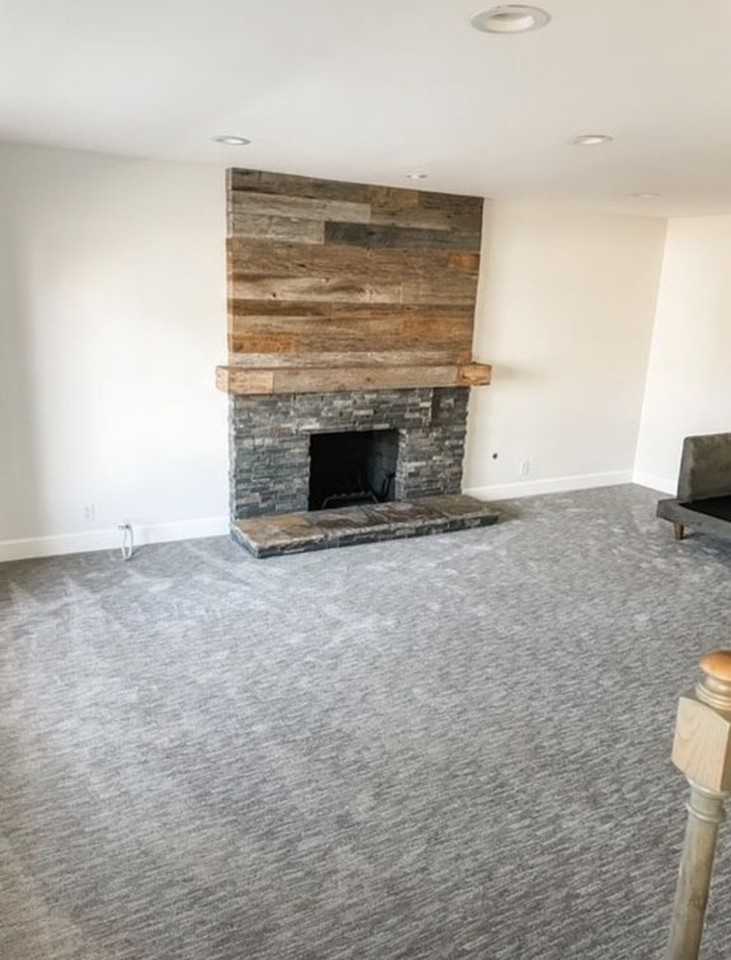 413 14th St #A - Photo 5 of 22