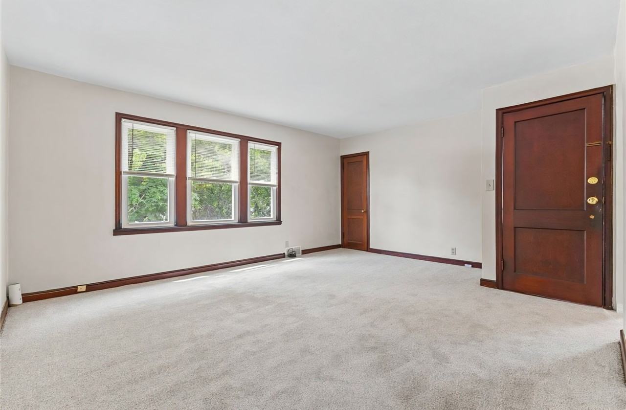 439 7th Ave S #2 - Photo 5 of 20