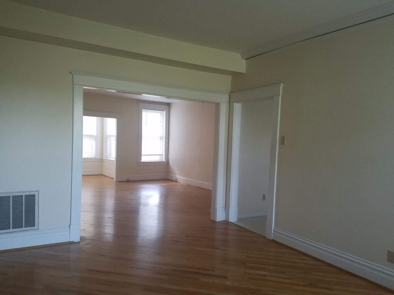 324 Laurel St #1N - Photo 5 of 13
