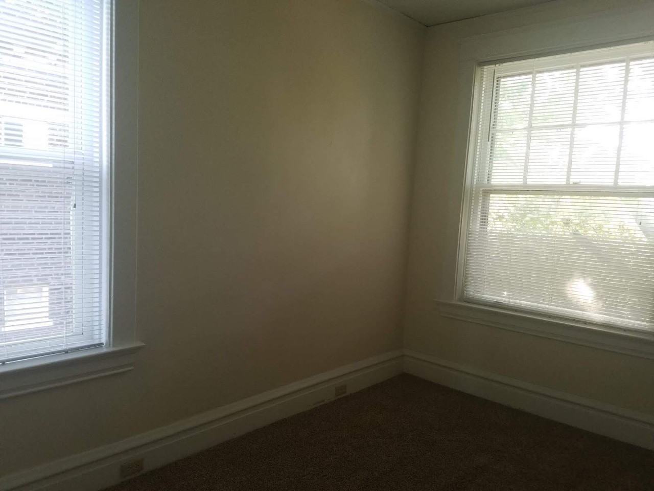 324 Laurel St #1N - Photo 7 of 13