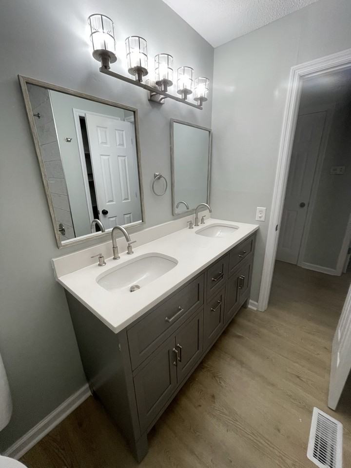 1132 Mandel Dr - Photo 6 of 20