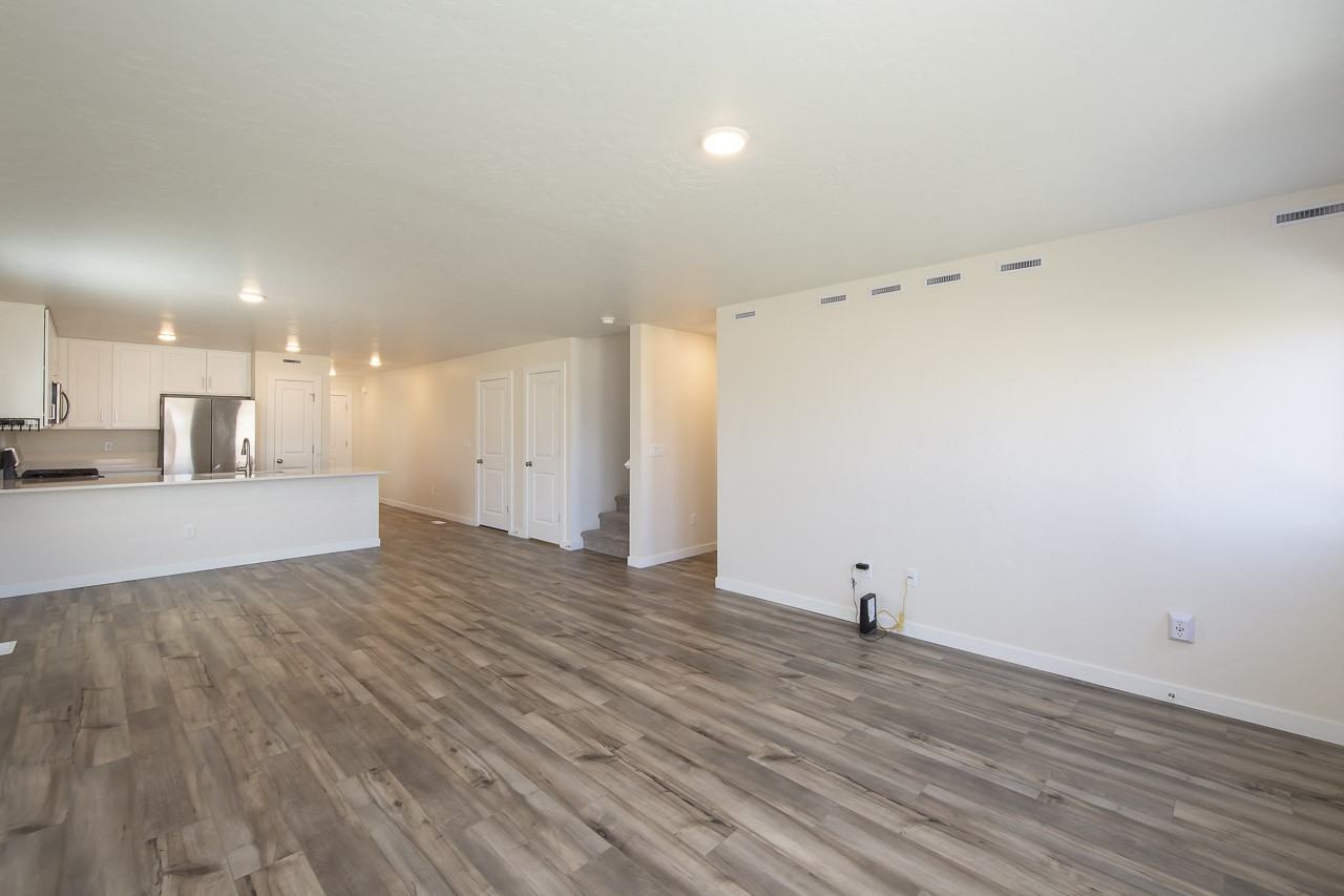 11144 Maroon Bells Dr - Photo 6 of 46