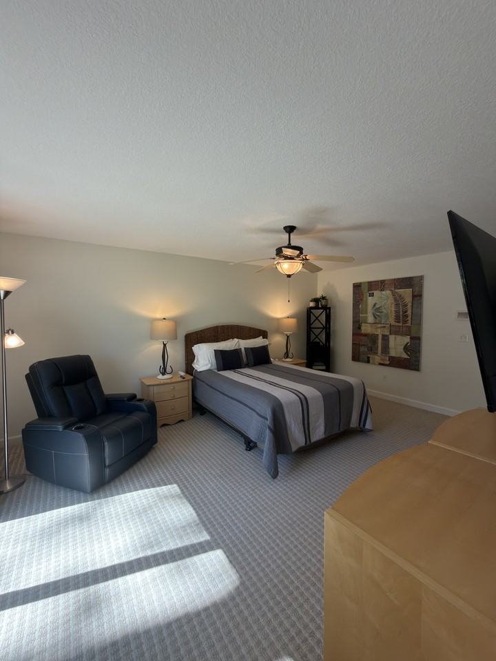 225 Nathan Ct - Photo 4 of 17