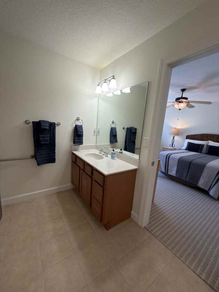 225 Nathan Ct - Photo 6 of 17