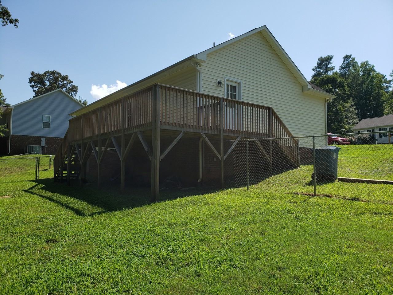 1031 Jack Paris Ct - Photo 3 of 4