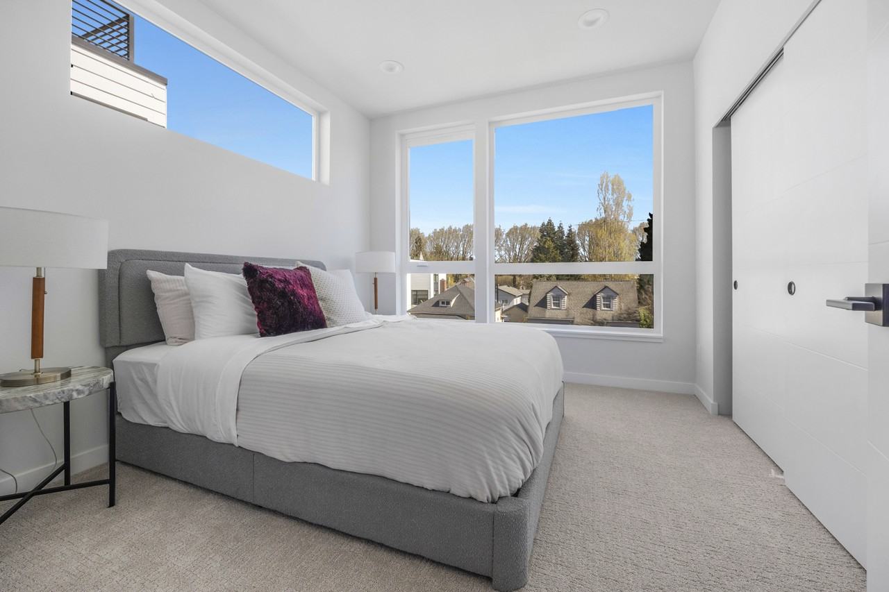6716 Corson Ave S #6716A - Photo 5 of 24