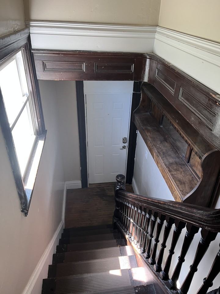 709 Academy St #1 - Photo 3 of 20