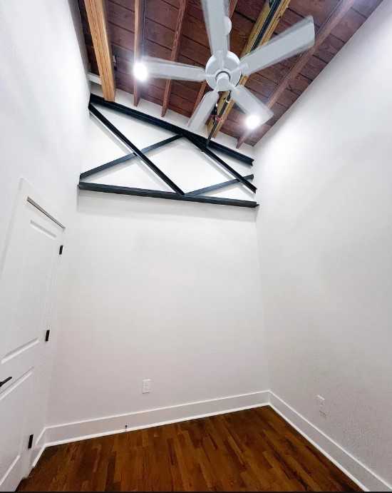 1201 N Central St #204 - Photo 4 of 7